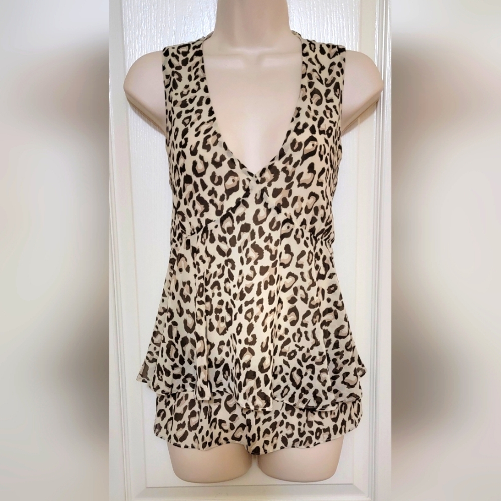 Leopard Print Sleeveless Top